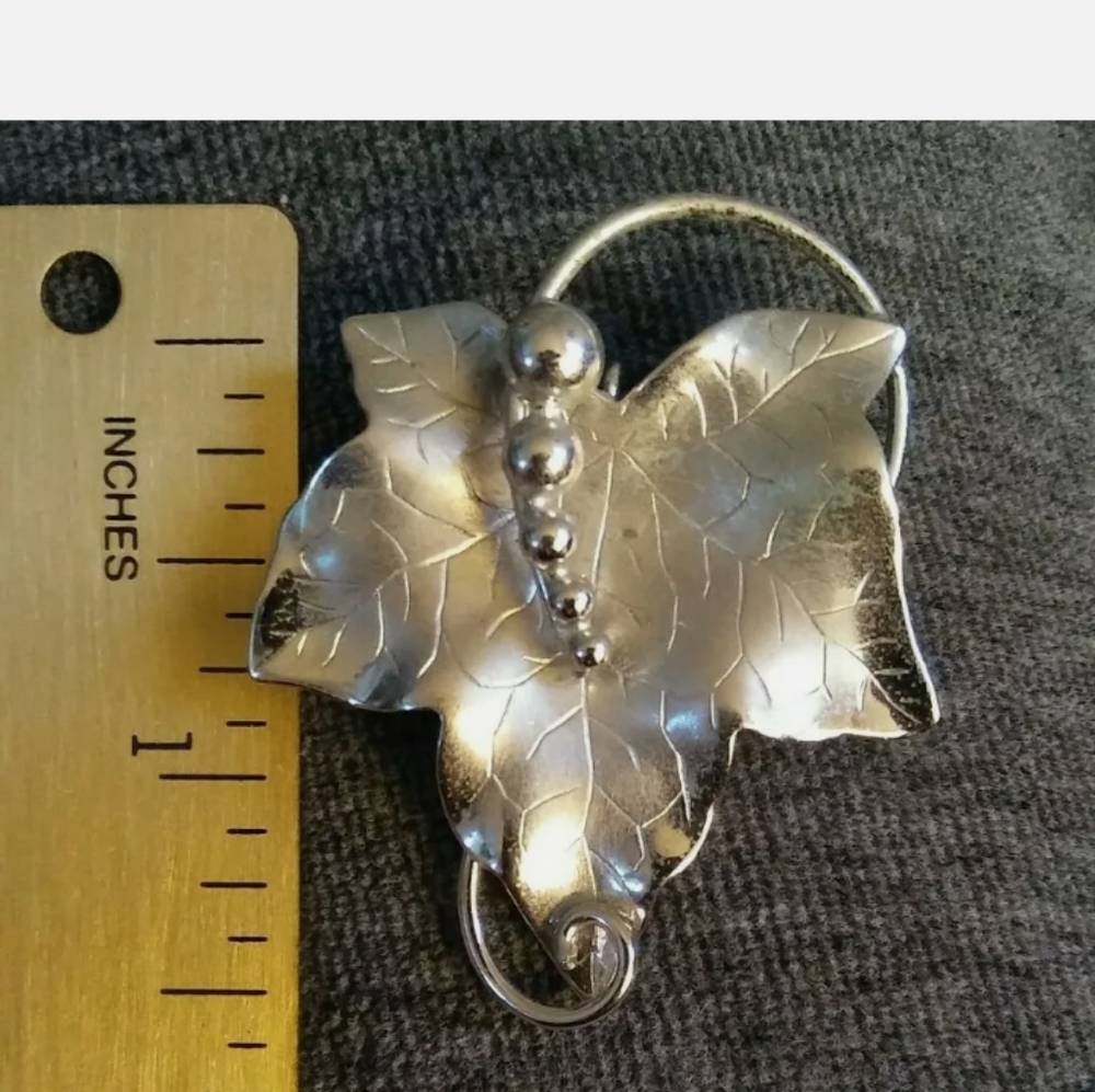 STERLING SILVER Maple Leaf Pin Pendant